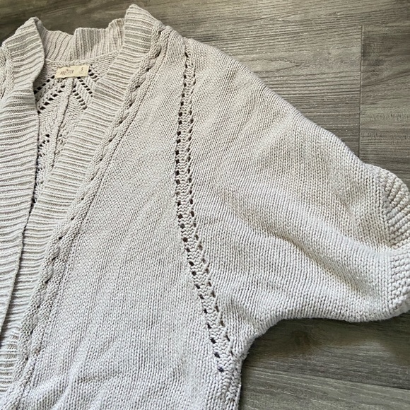 Hollister Tan Short Sleeve Cardigan - Picture 3 of 4